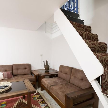 Lovely & Budget Apartment At The Center, Gardens & German Colony ハイファ エクステリア 写真