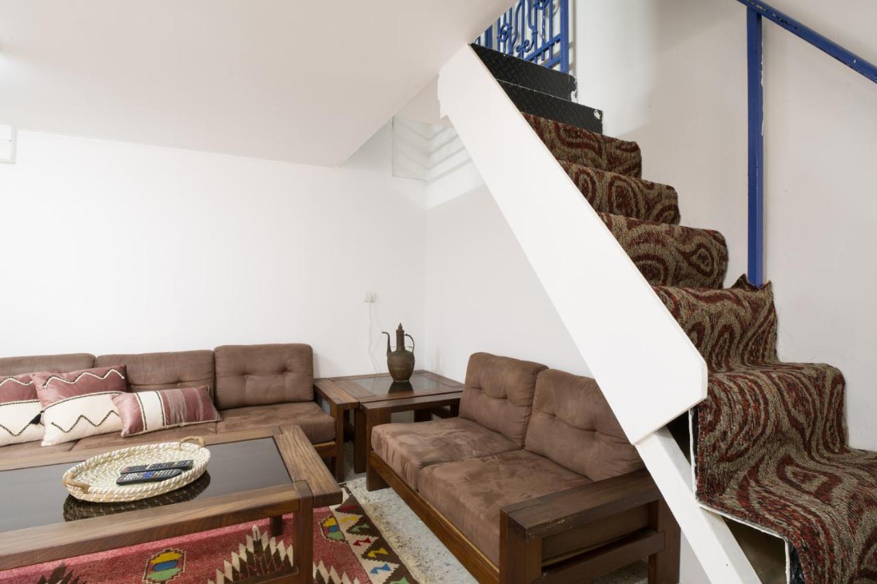 Lovely & Budget Apartment At The Center, Gardens & German Colony ハイファ エクステリア 写真