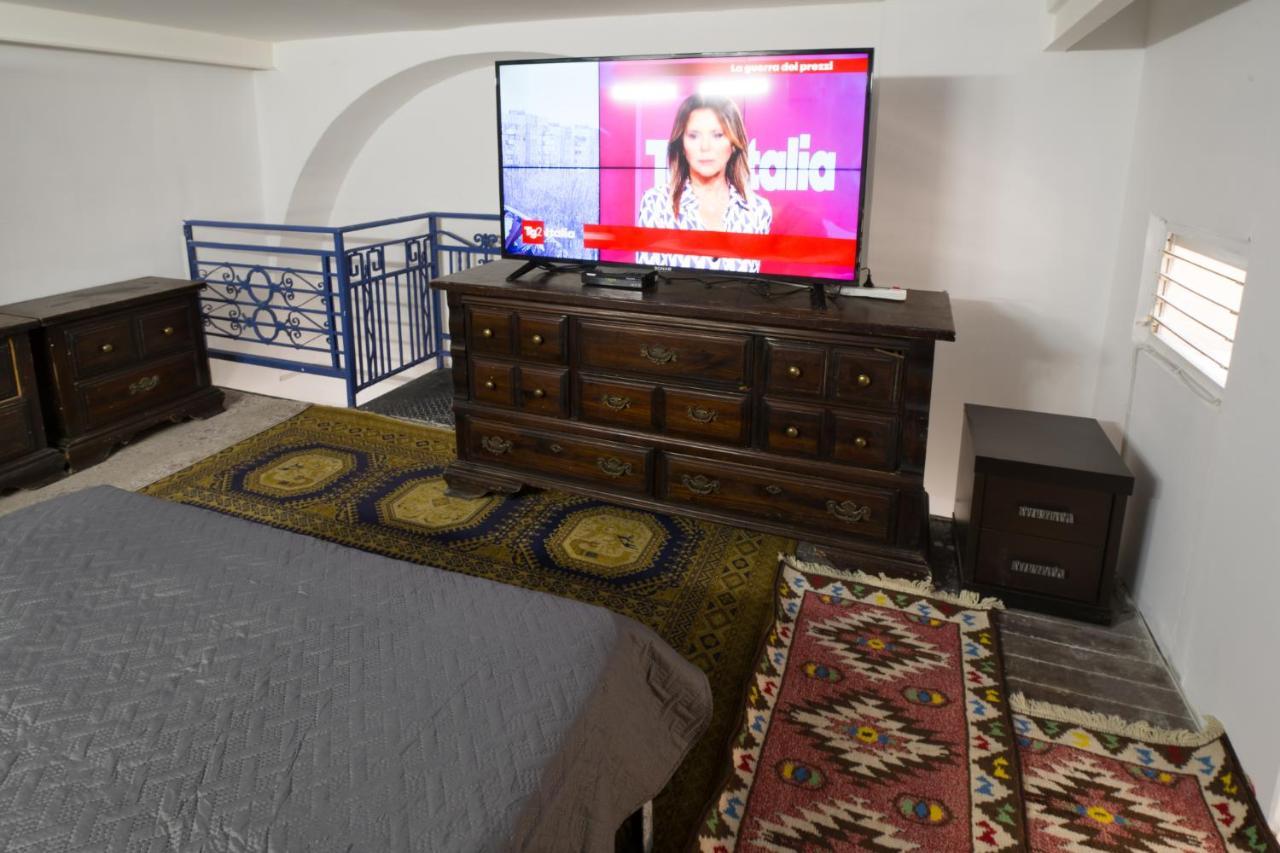 Lovely & Budget Apartment At The Center, Gardens & German Colony ハイファ エクステリア 写真