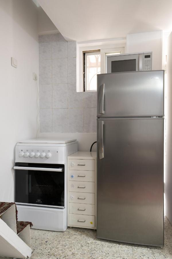 Lovely & Budget Apartment At The Center, Gardens & German Colony ハイファ エクステリア 写真